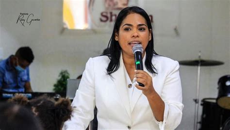 pastora guzmán|Video de la pastora Rossy Guzmán desata polémica y niega